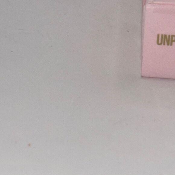 Jefree Star Velvet Trap  UNPHAZED lipstick - Picture 7 of 10